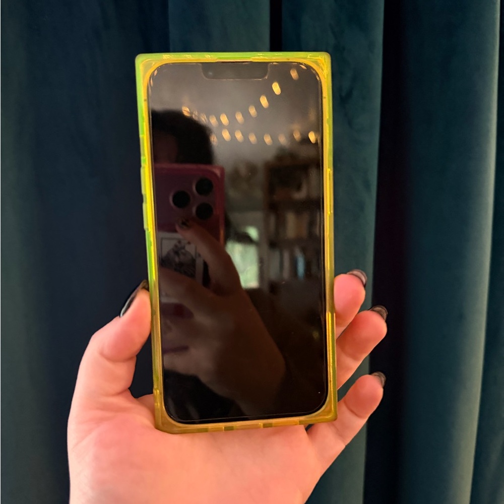 Yellow-Green square rectangle Phone Case - Picture 6 of 6